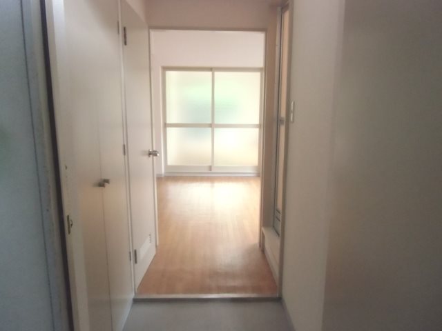 リヴィエール桜上水 玄関