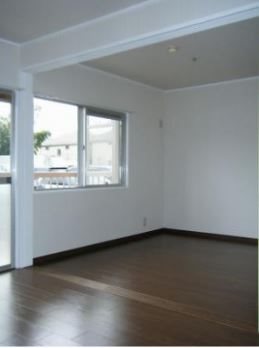 アズミハイツ（再契約型） ベッドルーム