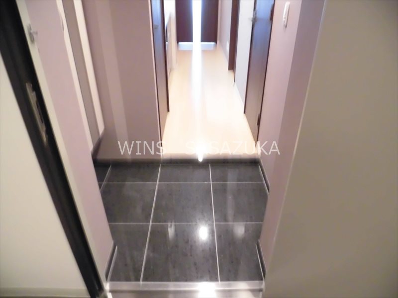 AZALETY上北沢  玄関