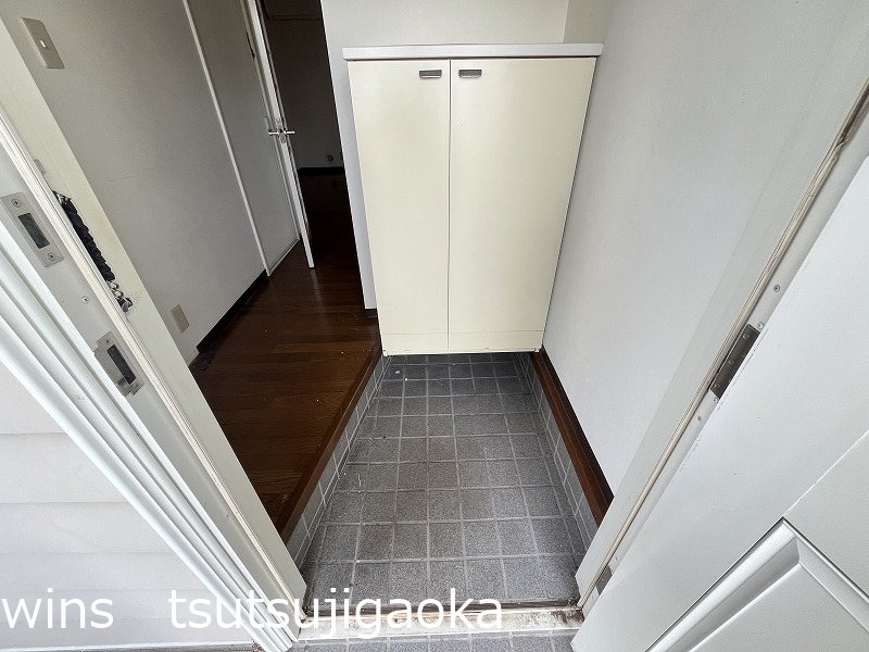 メゾンシェーヌ 玄関