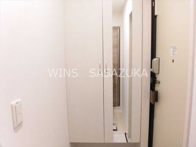 パストラーレ  玄関