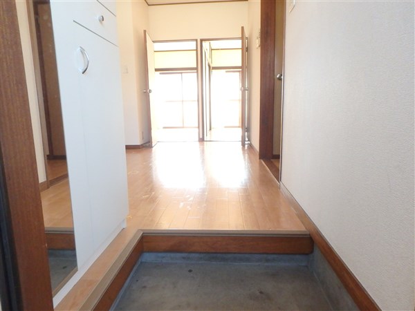 シオダハイツ　B棟 玄関