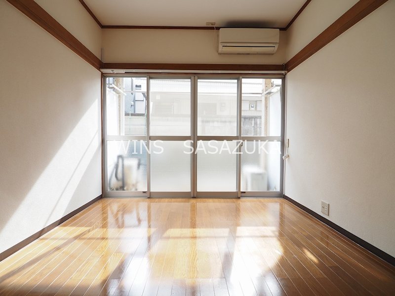 エメルハイツ方南 リビング