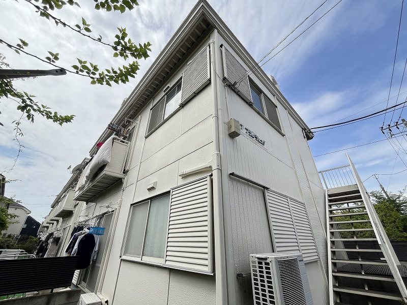 アプラムラピュタ 202号室 外観