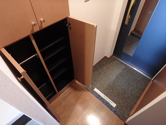 トーシンフェニックス笹塚駅前弐番館　  玄関