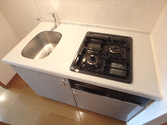 トーシンフェニックス笹塚駅前弐番館　  キッチン