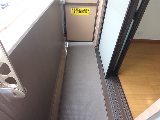 トーシンフェニックス笹塚駅前弐番館　  ベランダ