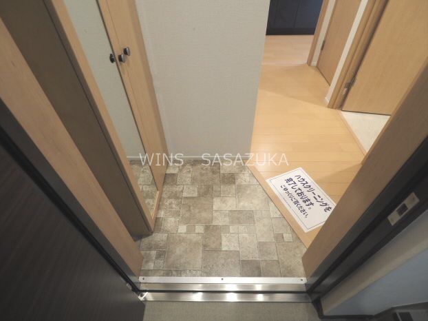 イーグレットコート 玄関