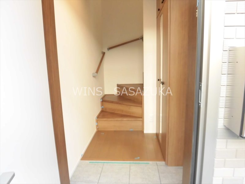 アンソレーユK  玄関