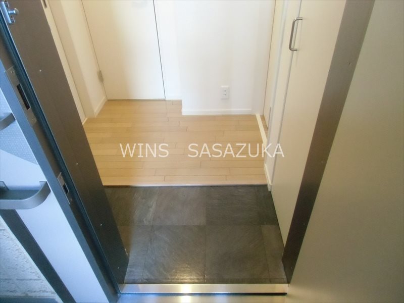 エルミタージュ芦花公園  玄関