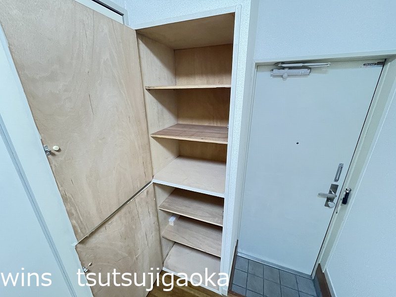 パインヒルズ仙川（再契約型） 玄関