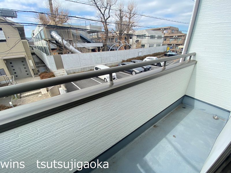 キューイーストコート ベランダ