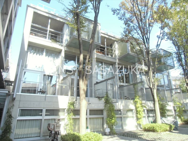 Refuge　O　Forest  外観