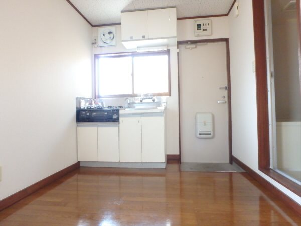 メゾン・ルシエール リビング