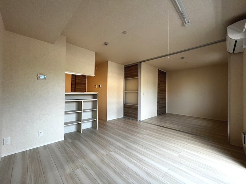 オーヴェスト深大寺 リビング