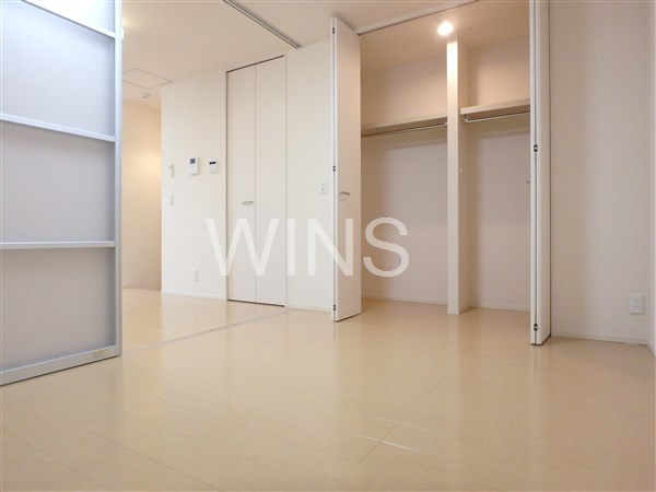 メゾンラマージュ ベッドルーム