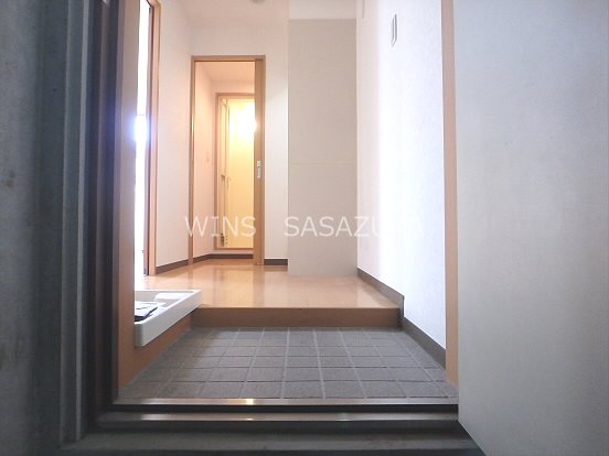 グレイスコート笹塚 玄関