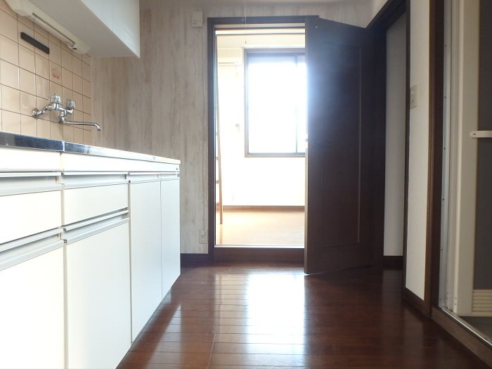 コーポ須賀 玄関