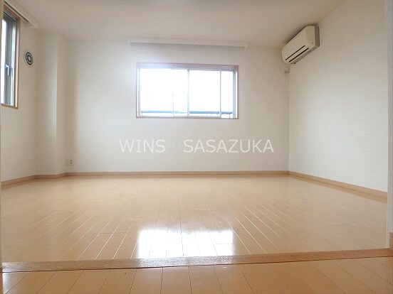 ササヅカＹ＆Ｙ　 リビング