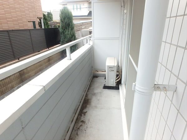 ビレッジキャッスル ベランダ