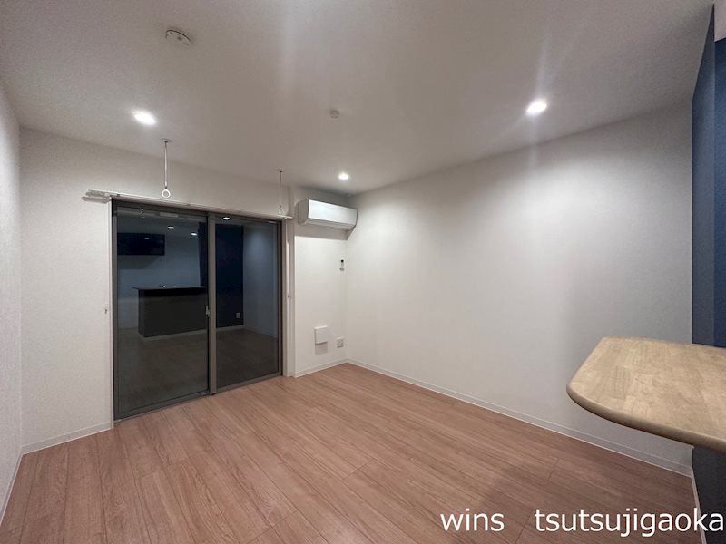 アリーナヒルズ リビング