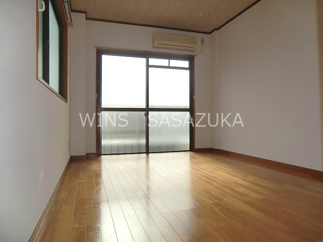 サンフラワー リビング