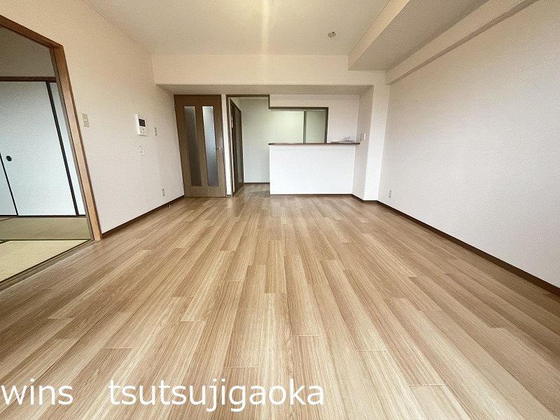 ルミエールヤガサキ リビング