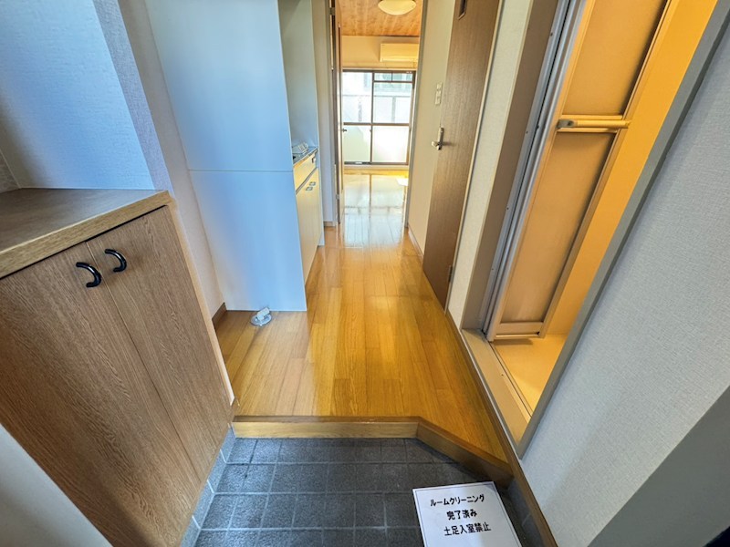 エクレールつつじヶ丘 玄関