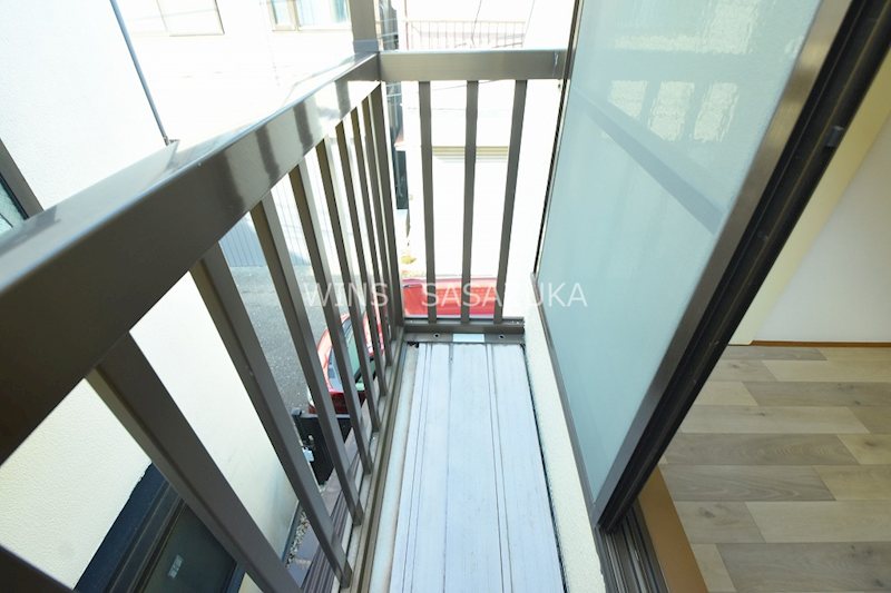 弥生町6丁目貸家 ベランダ