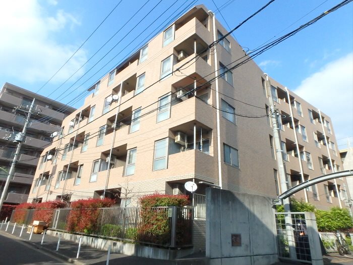 サンパラッツオ六番館 410号室 外観