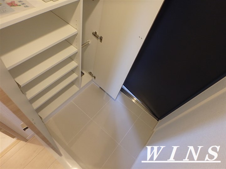 ボヌール和泉 玄関