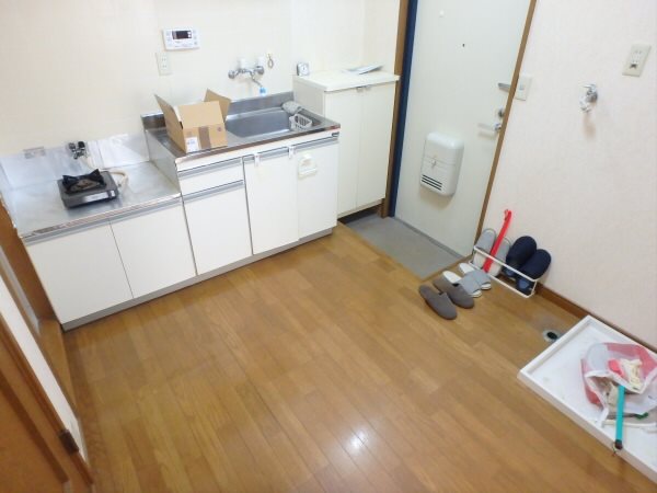 丸忠ビル リビング