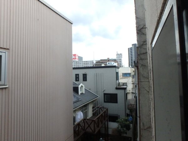 丸忠ビル ベランダ