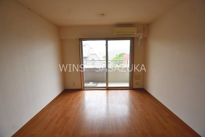 オーキッドスクエア  リビング