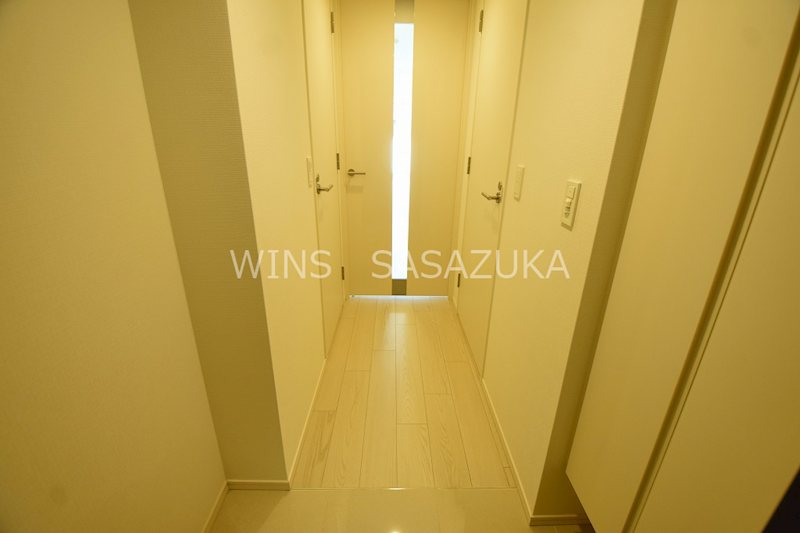 Brillia ist　渋谷本町 玄関