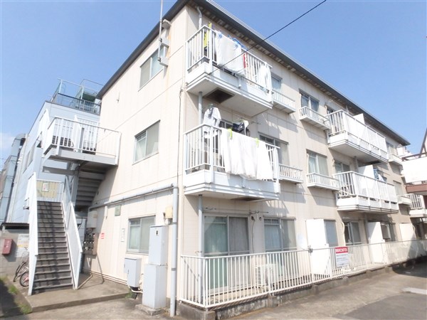 ニューカレード 300号室 外観