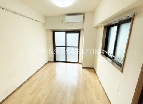 フラワーガーデンワタナベ リビング