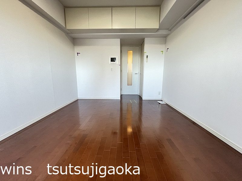 エステムプラザ世田谷・千歳烏山 リビング