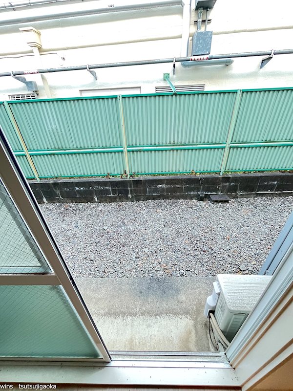 メゾン・ド・三恵 ベランダ