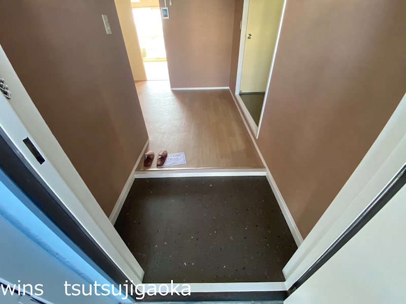 ファルム烏山 玄関