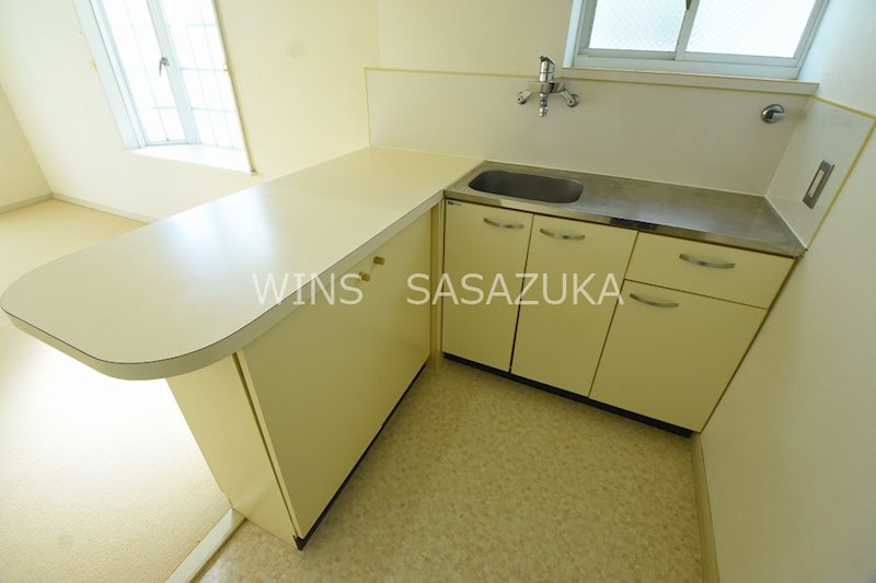 ホームズアイリス キッチン