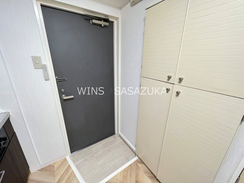 アイリスカワナゴ 玄関