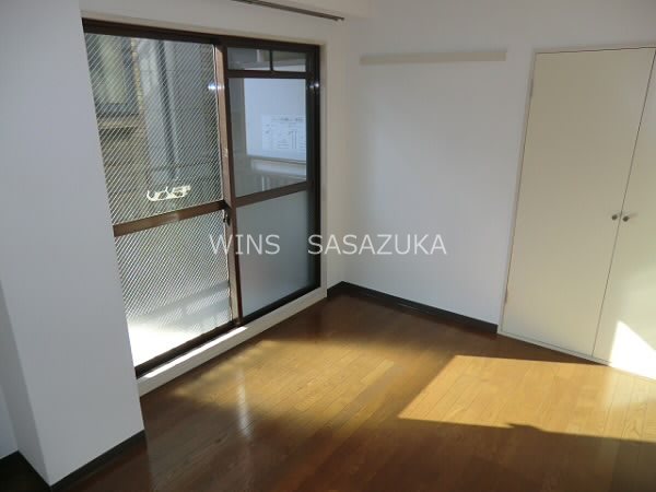 アイリスカワナゴ リビング