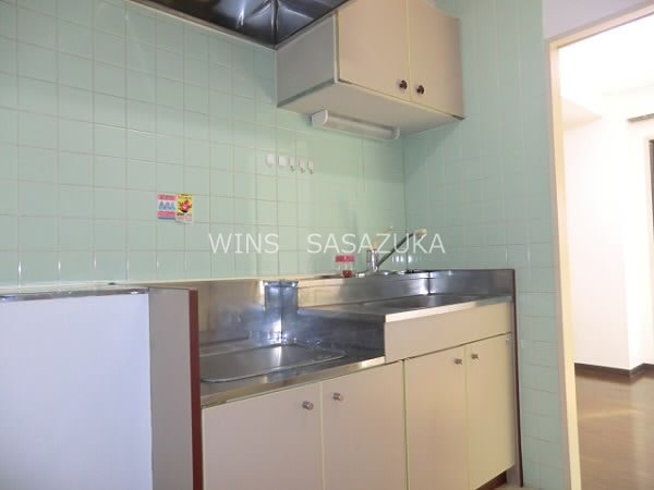 アイリスカワナゴ キッチン