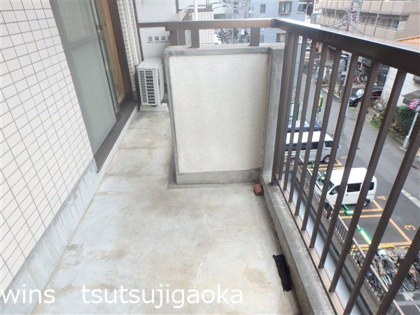 ファミールYK ベランダ