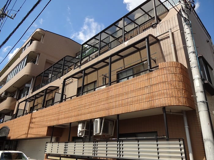 パインルーフ国領 外観