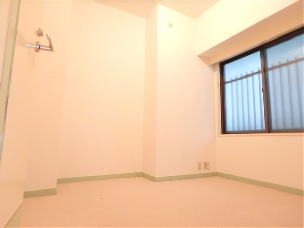 パーク・ノヴァ調布＝再契約型賃貸＝ ベッドルーム