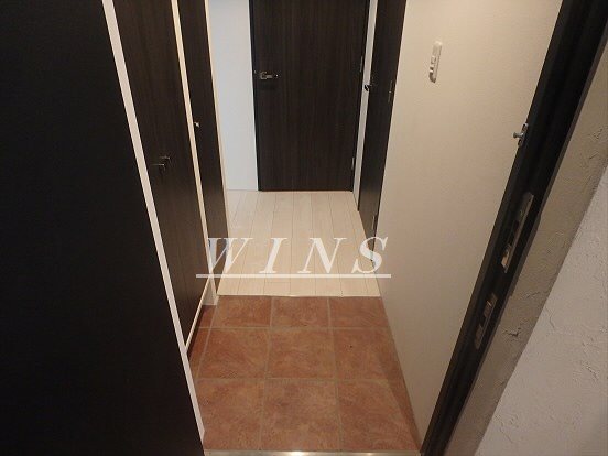 LEGALAND笹塚 玄関