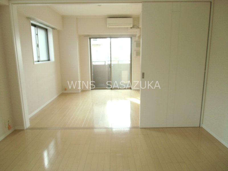 イーリスコート桜上水  ベッドルーム