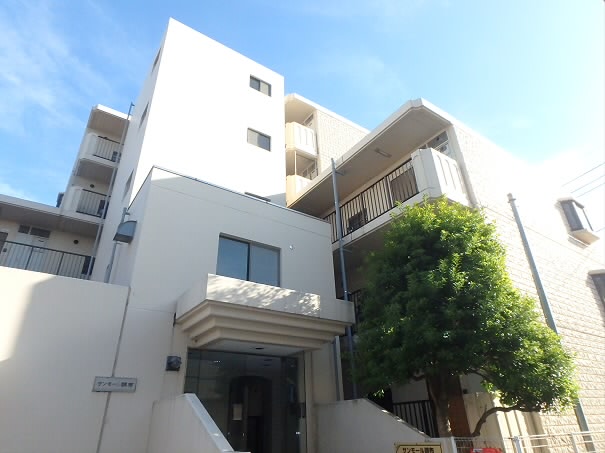 サンモール調布 203号室 外観